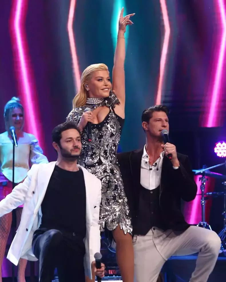 loredana-groza-primele-declaratii-7-819x1024-1