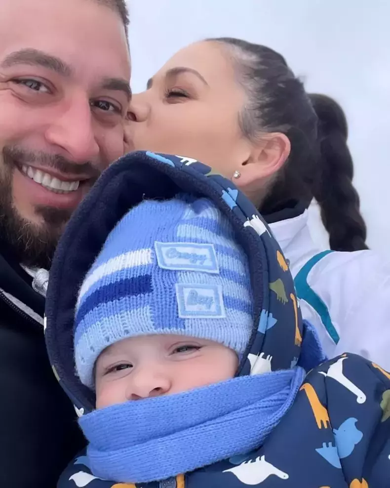 2785673103410800312468639517579852279134614n-819x1024-1