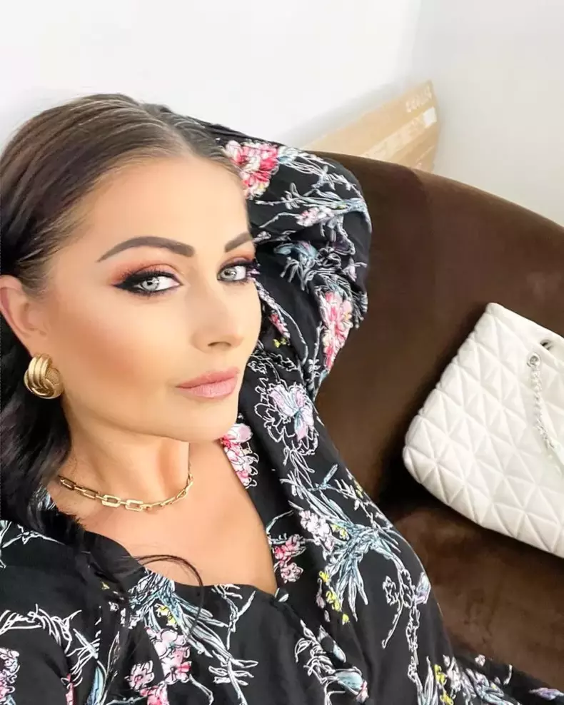 gabriela-cristea-si-tavi-clonda-2-819x1024-1