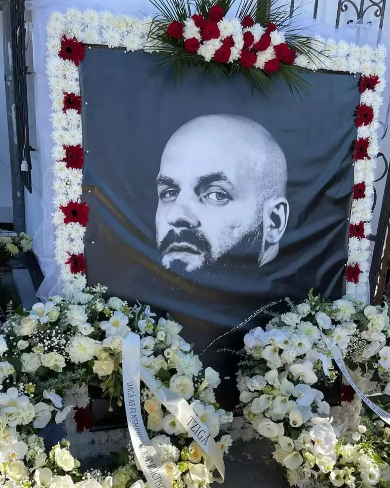 312148520_5615014171922670_5903125274949001983_n-819x1024-1