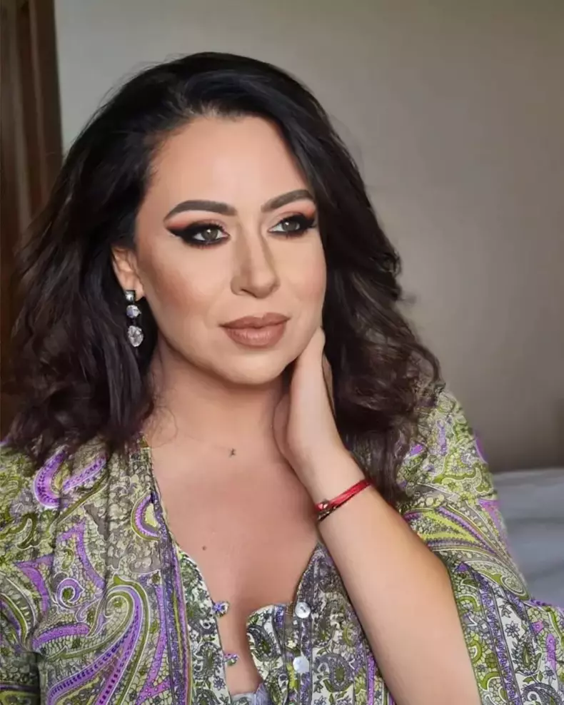 oana-roman-4-819x1024-1