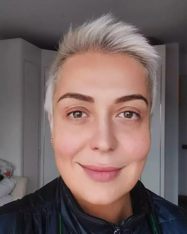 monica-anghel-4-2-819x1024-1