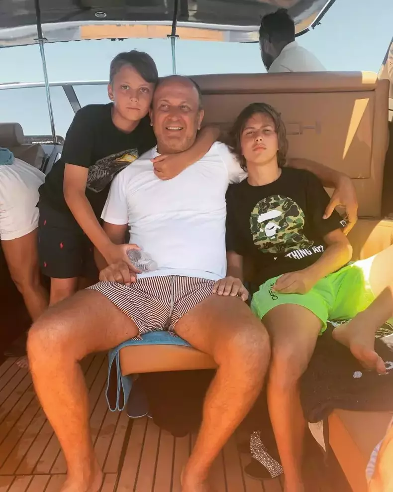 diana-sucu-familie3-819x1024-1
