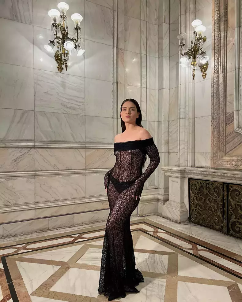 adelina-damian-elle-style-awards-2023