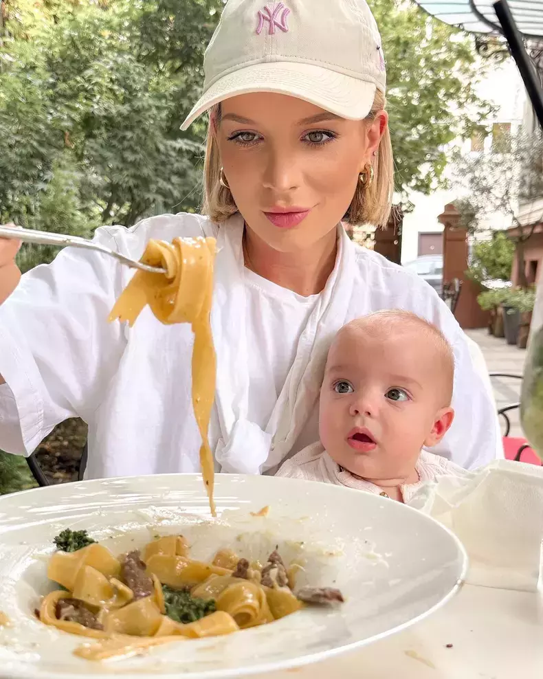 7.-ana-baniciu-si-fiul-ei