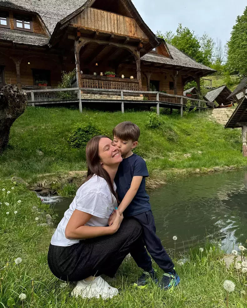 fiu-diana-dumitrescu