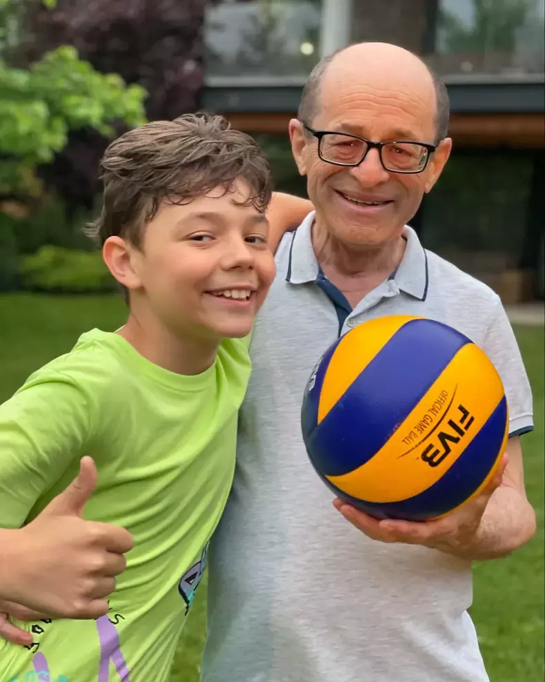 457271295_18455136952060888_6562859892627295615_n