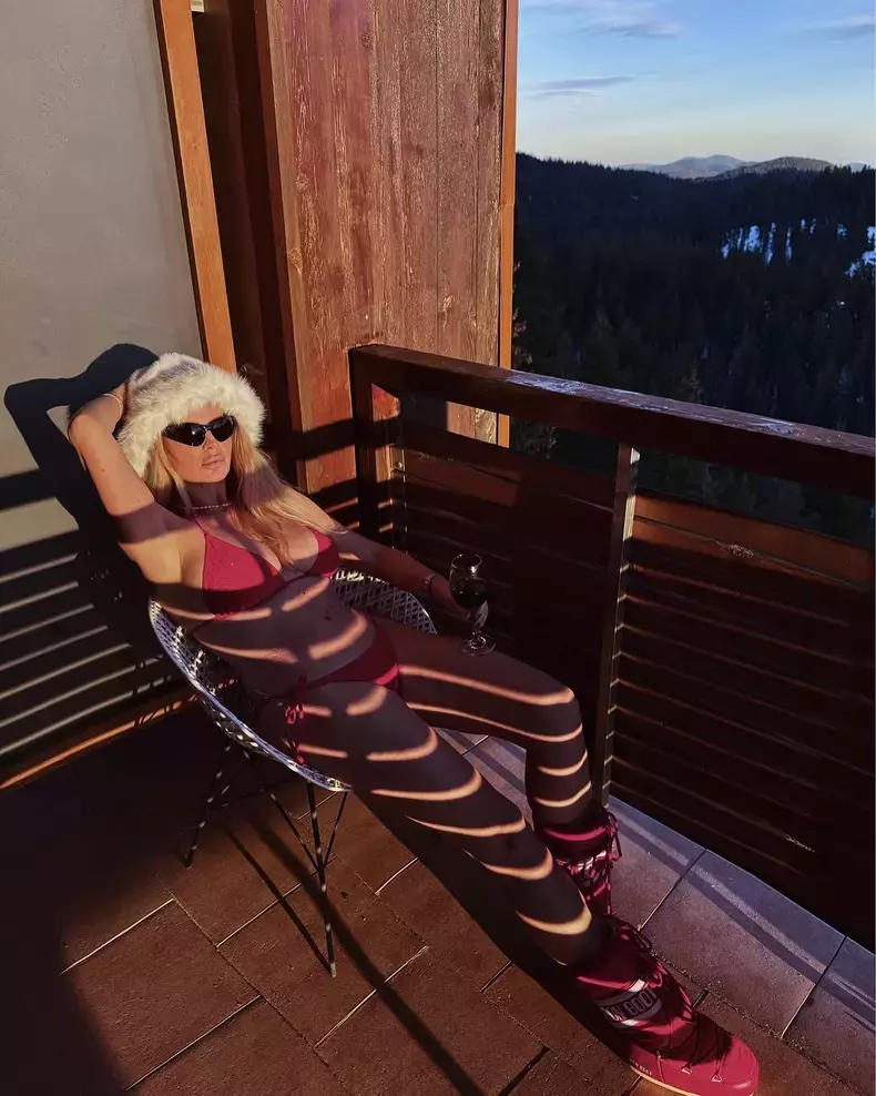 Andreea Bănică4
