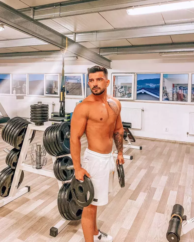 andrei pernes6