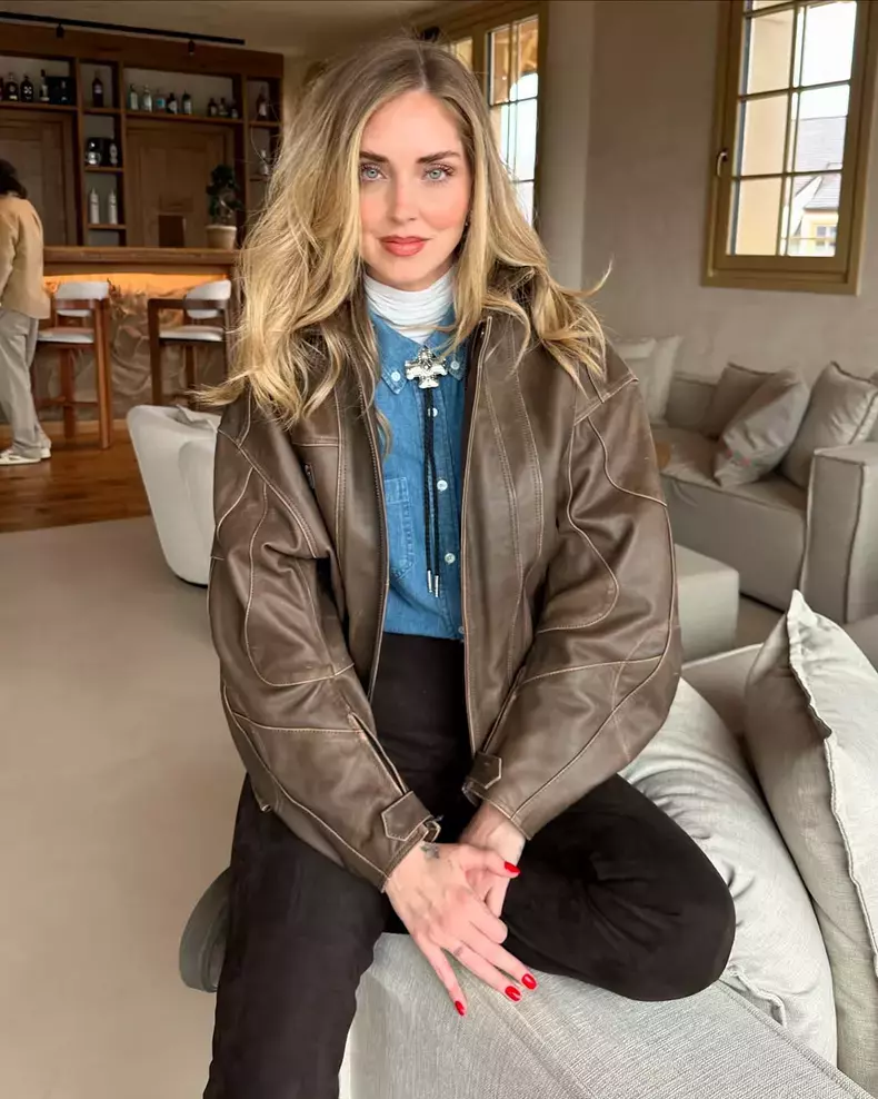 Chiara Ferragn in romania11