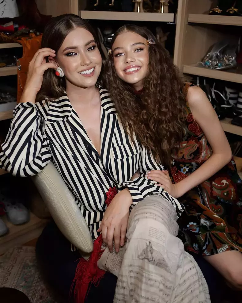 iulia-albu-si-mikaela-1