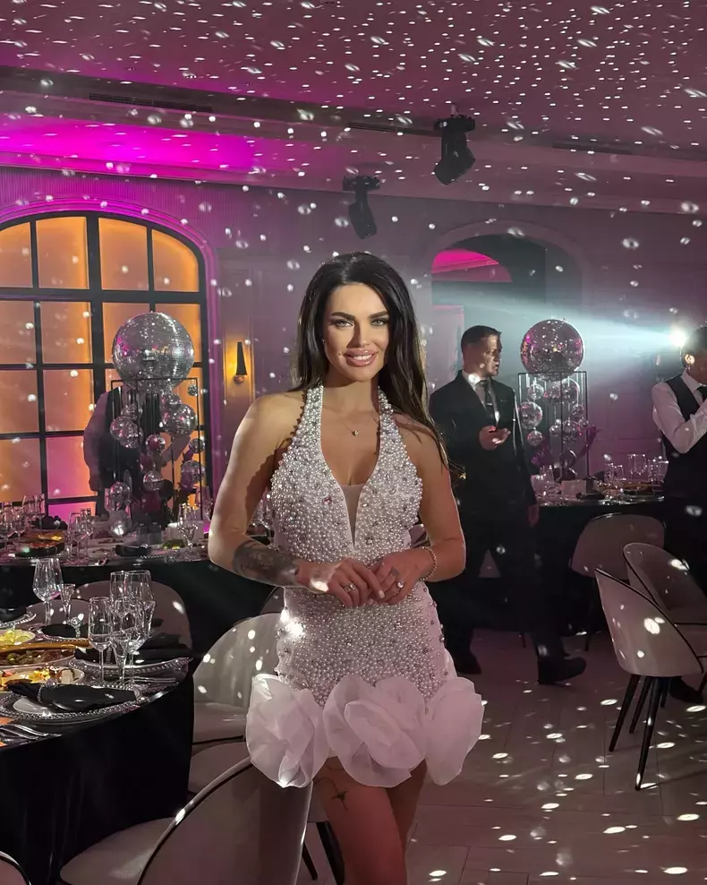 cristina-scarlevschi-insula-iubirii-2025-4