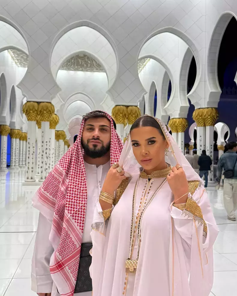 lele-sotie-andra-volos2