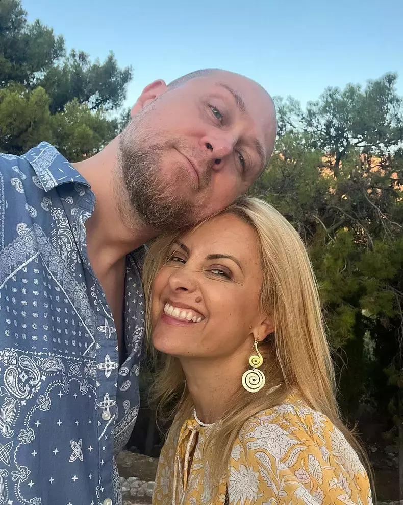 simona-gherghe-si-sotul-ei