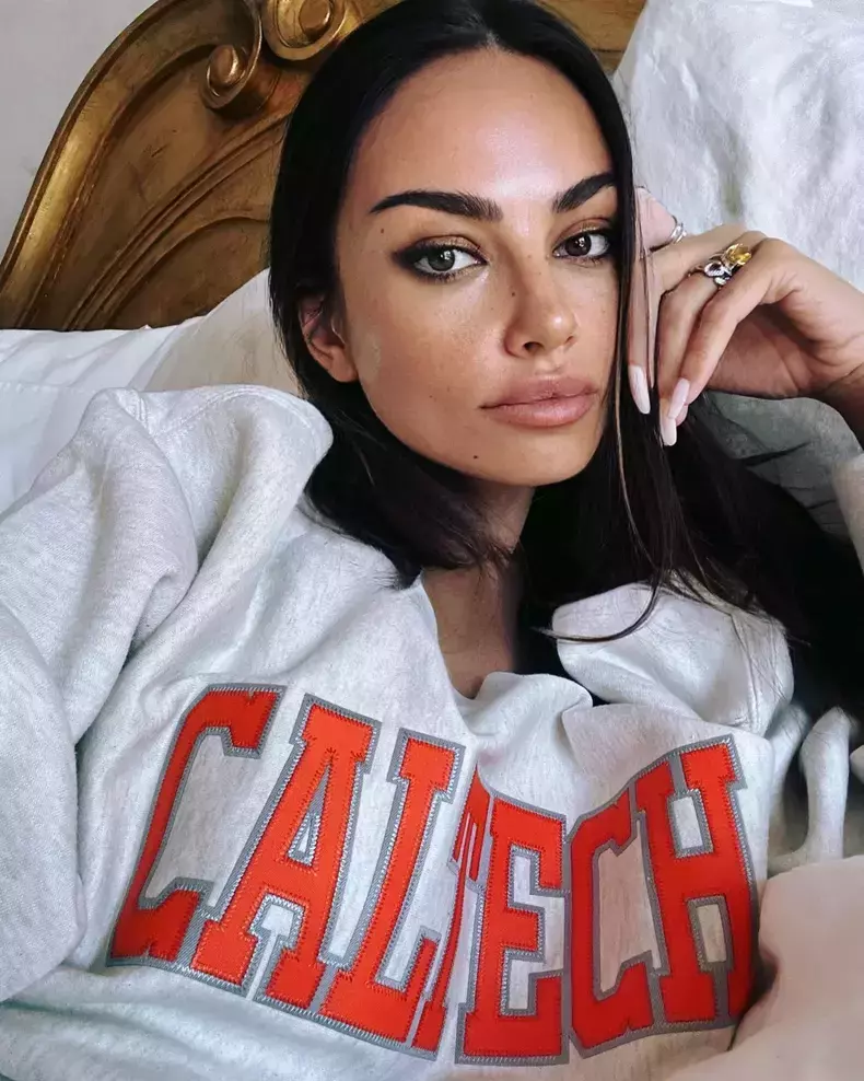 madalina-ghenea-7