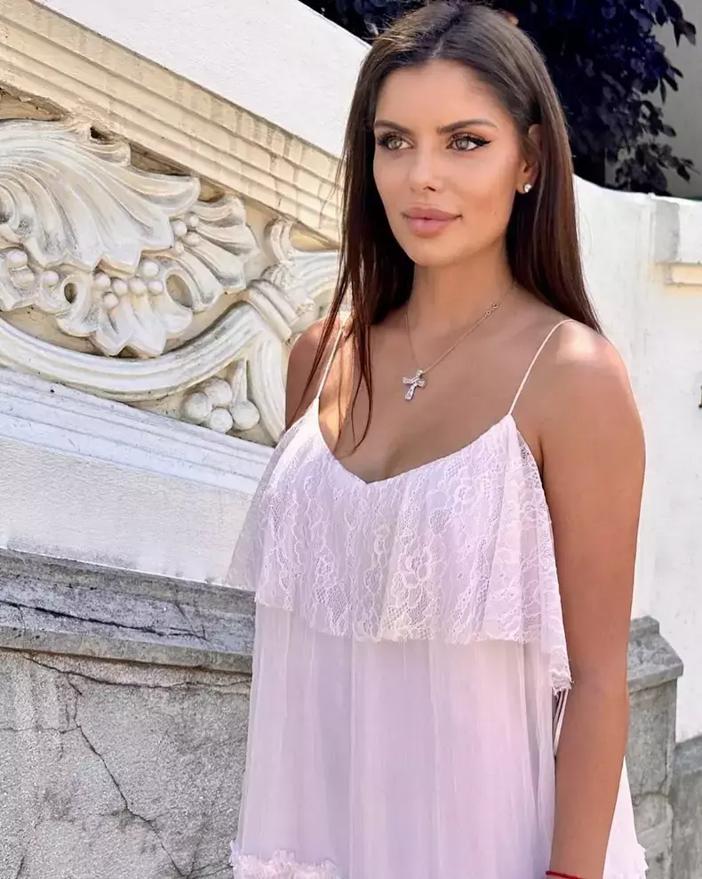 Ileana Lazariuc3