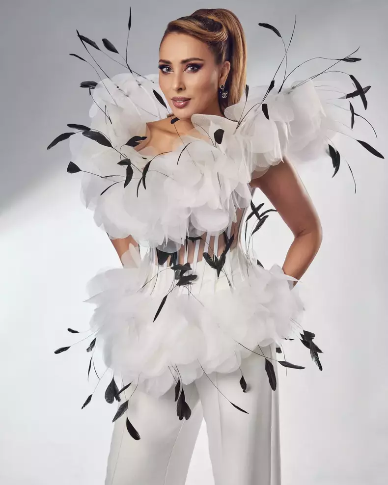 iulia-vantur-1