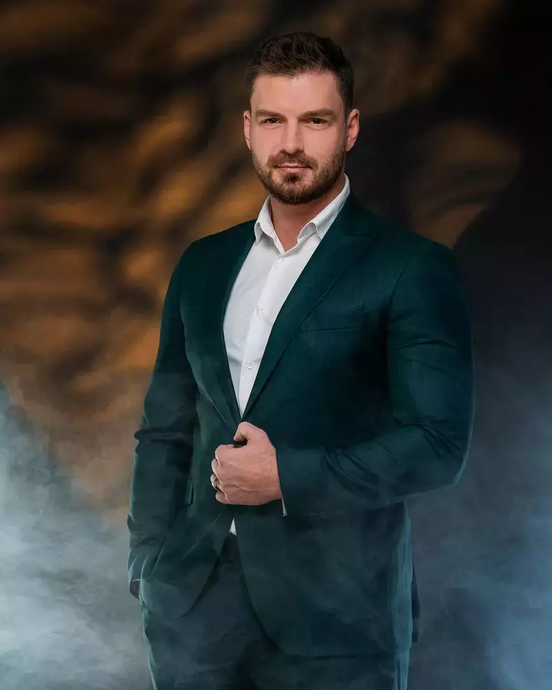 bogdan-vladau-2