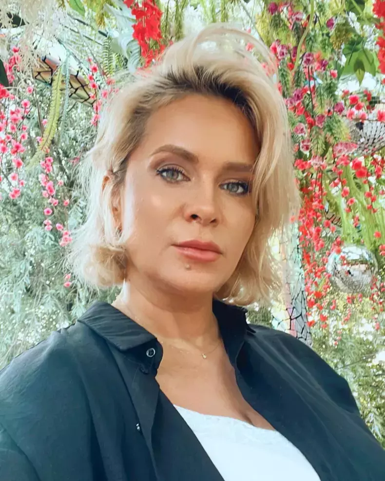 paula-chirila-adevarul-despre-oepratiile-estetice-6