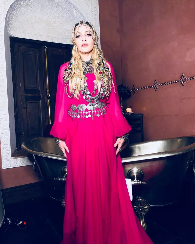 38261746_2143234879285374_7487731930989854720_n