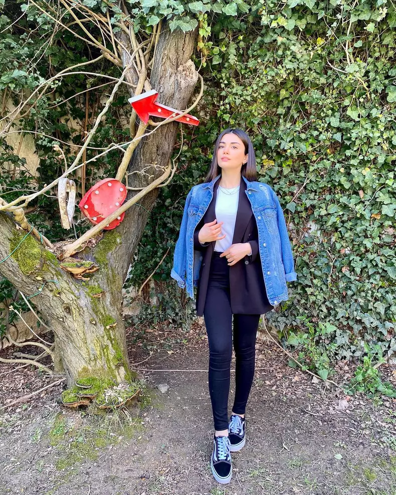 Cum își petrece timpul în ultima vreme Özge Yağız, adică Reyhan din Jurământul (6)