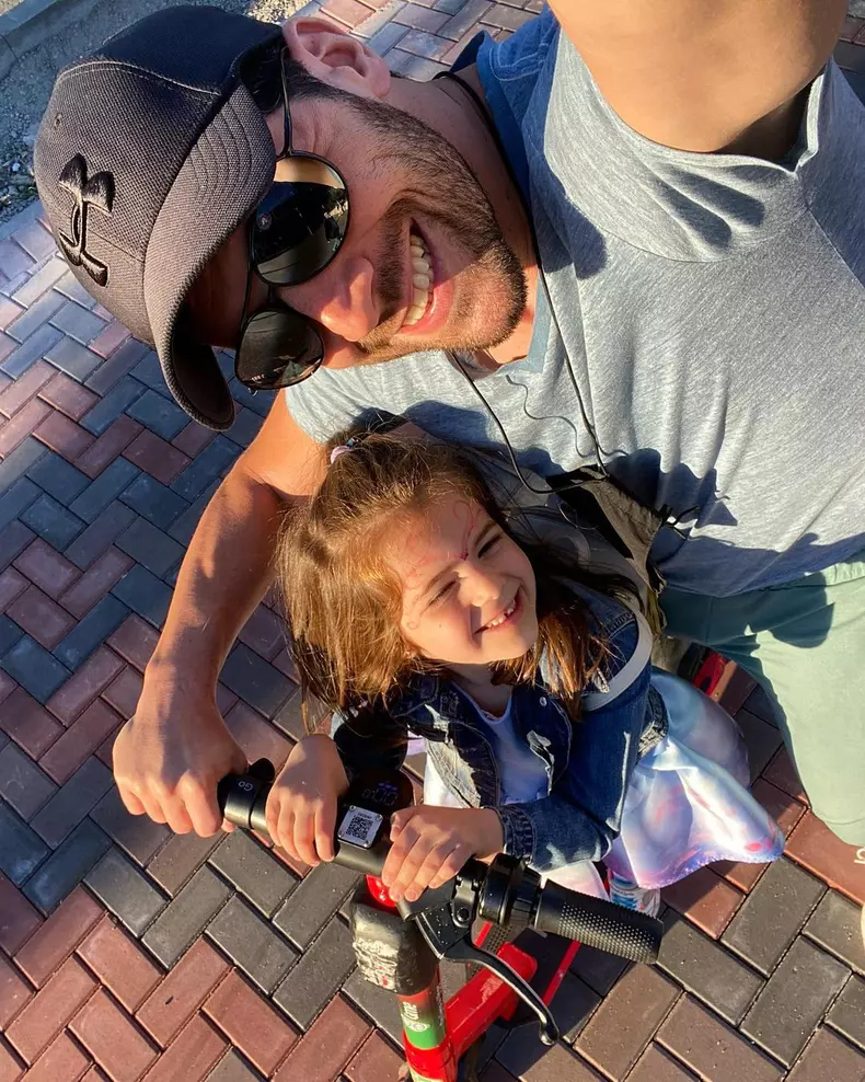 Adi Nartea, toate detaliile despre botezul fiicei sale, Petra: „Totul este planificat” | EXCLUSIV