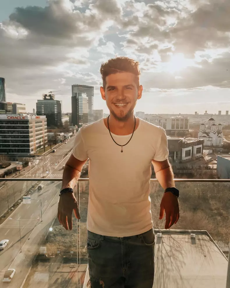 Cine este Cuza de la Asia Express sezonul 4 (4)