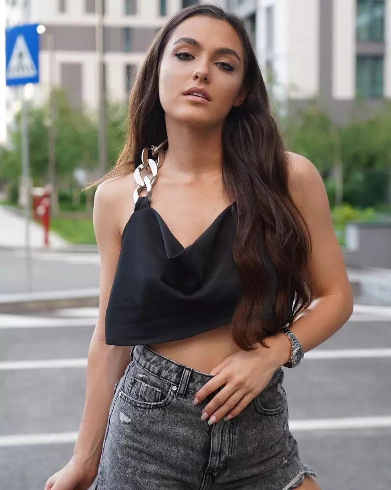 Motivul pentru care Alexia Eram face terapie săptămânal. Mă ajută foarte mult (1)