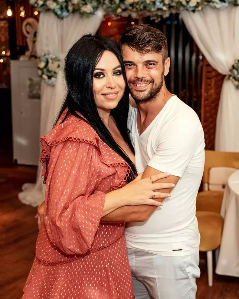 Decizia luată de Oana Roman. Ce spune despre împăcarea cu Marius Elisei (1)