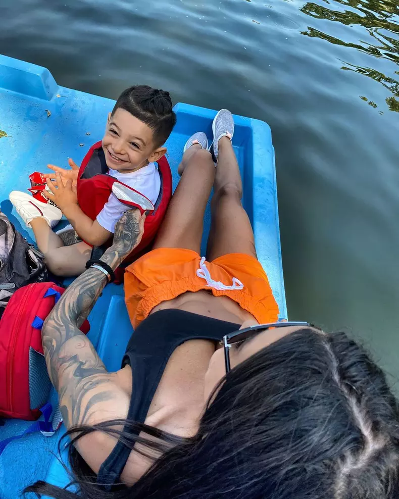 Roxana Vancea șochează cu imaginile din trimestrul doi de sarcină. Am luat în greutate două kilograme (1)