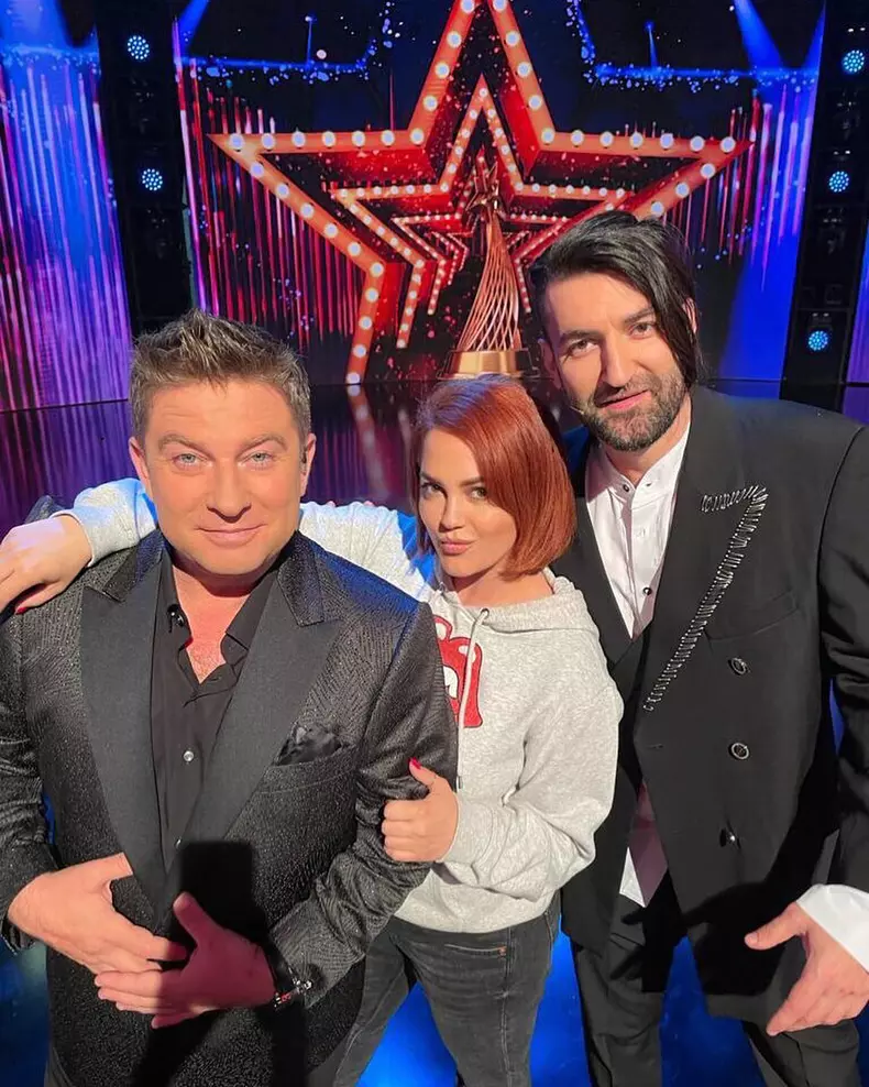 Cine este Andreea Caranda, producătoarea emisiunii Vorbește lumea. O cunoști de la Abracadabra (5)