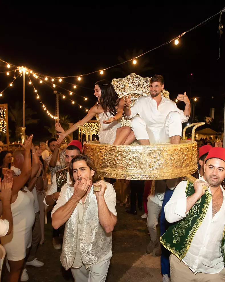 243043619_616112086463237_7796519556658283104_n