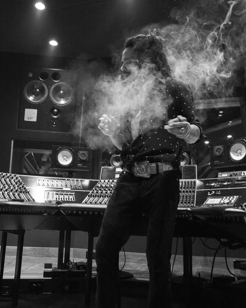 Lenny-Kravitz-in-forma-maxima-la-57-de-ani-2