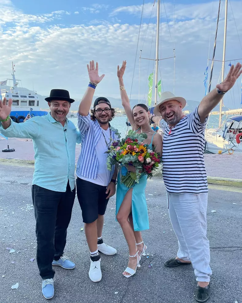 241941866_129052549455415_644441328364979795_n