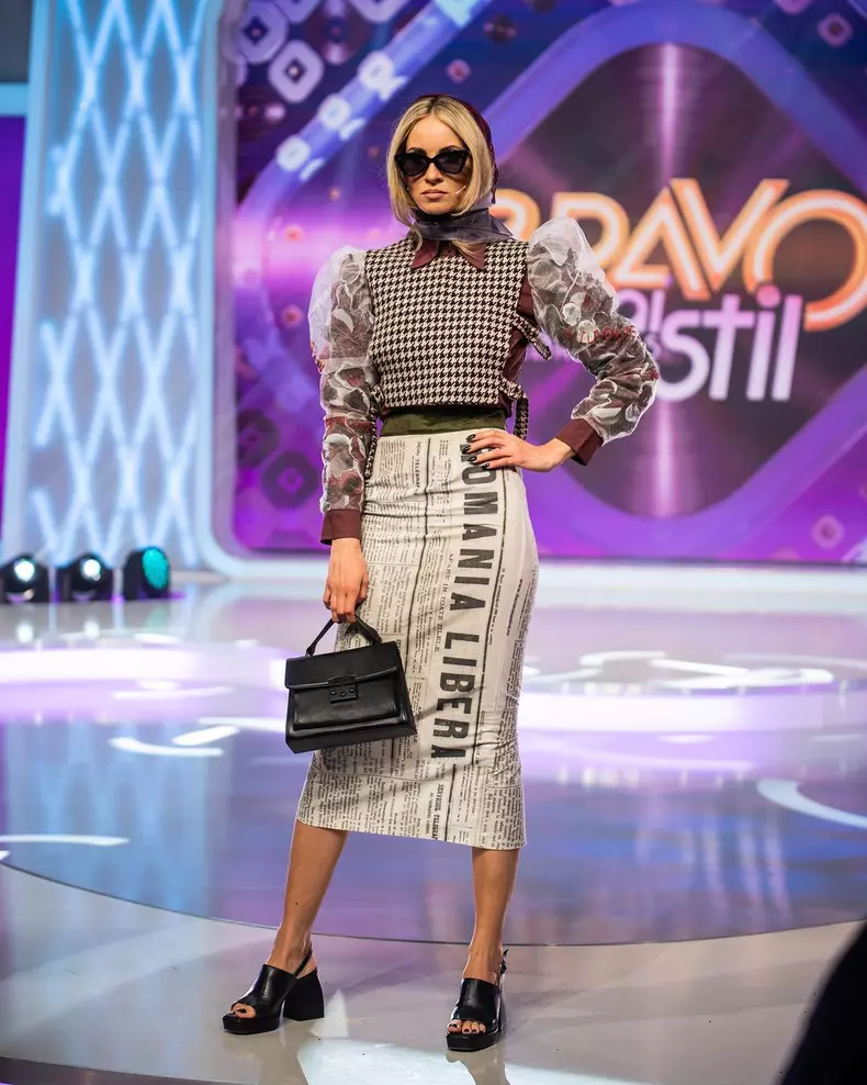 244468605_192358793037442_4801242687772535196_n