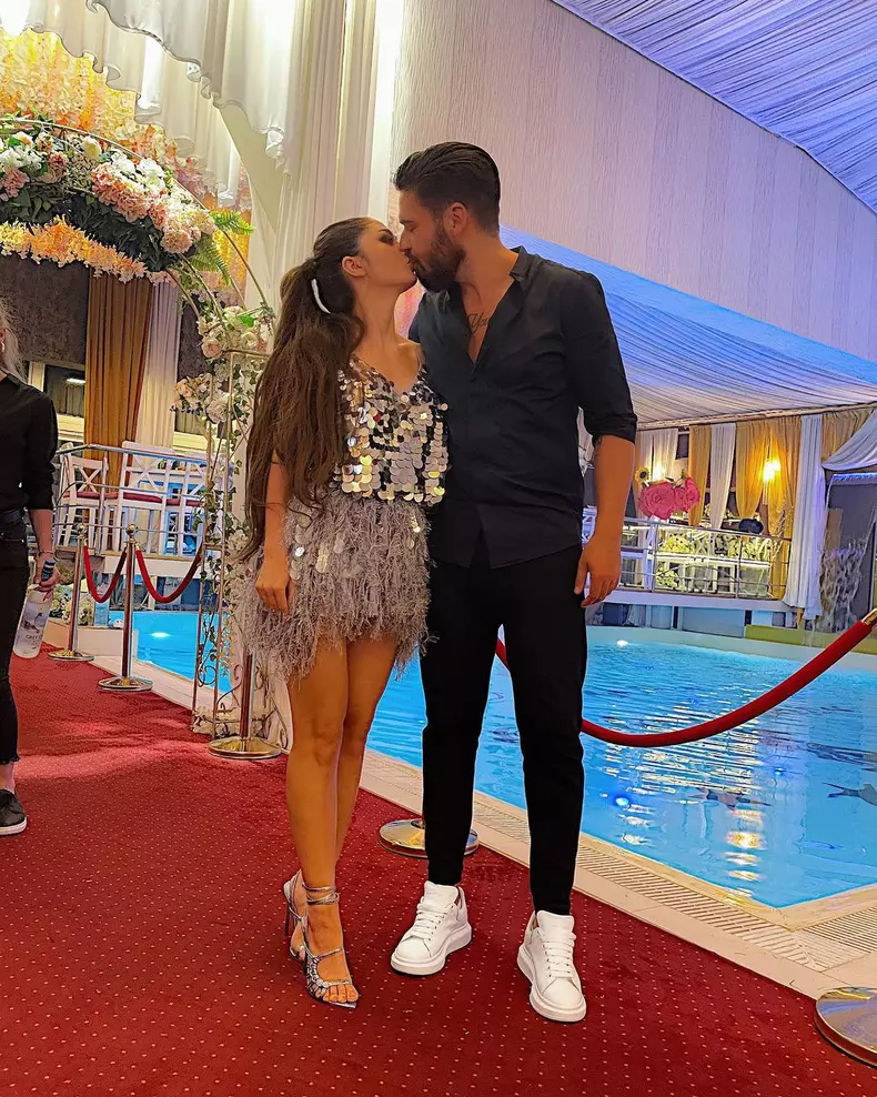 Sorin-Puscasu-va-deveni-tata.-Iubita-Razboinicului-de-la-„Survivor-Romania-este-insarcinata-2