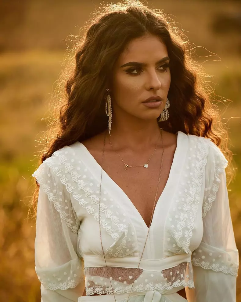 Cine este Mellina, noua concurentă de la „Bravo, ai stil!” (8)