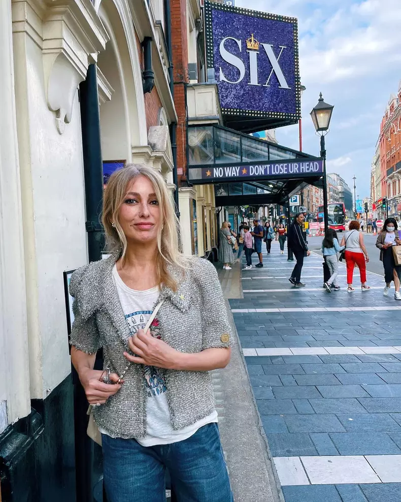 Cine-este-Zerrin-Tekindor-Vuslat-din-serialul-„Doctorul-minune-6