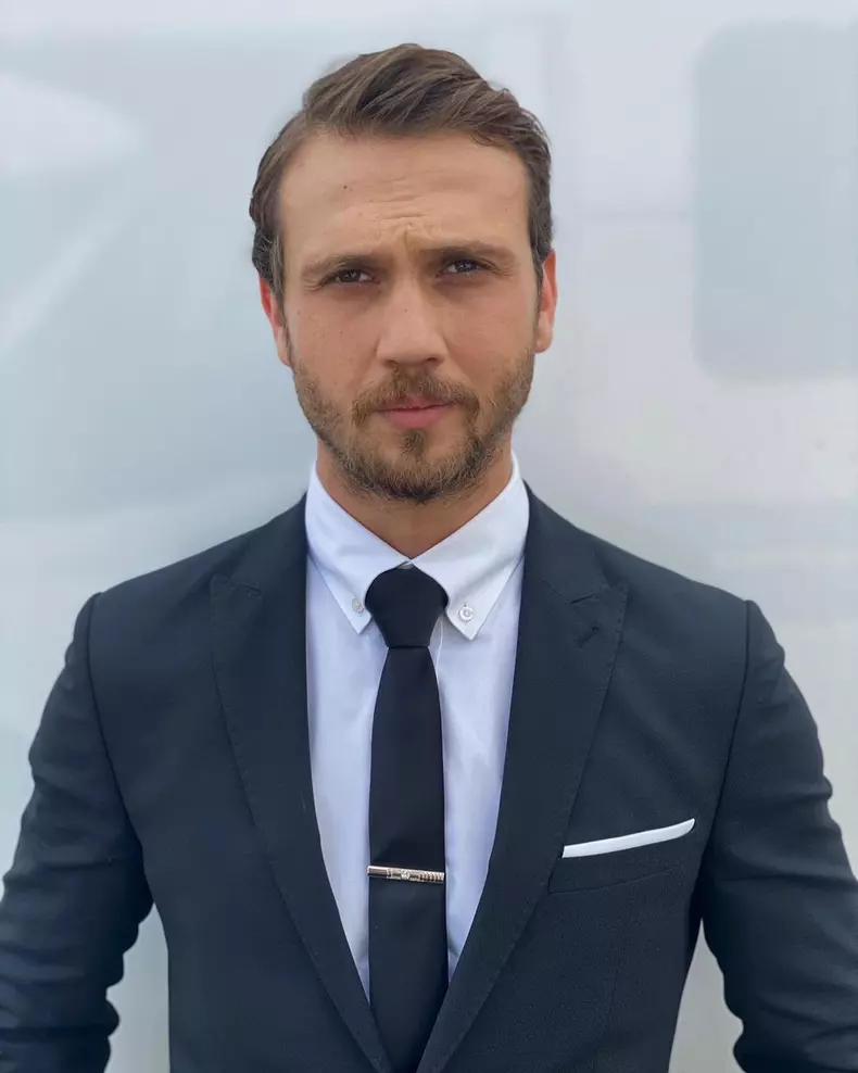 aras-bulut-120373982_179275293756011_2578183609695857734_n