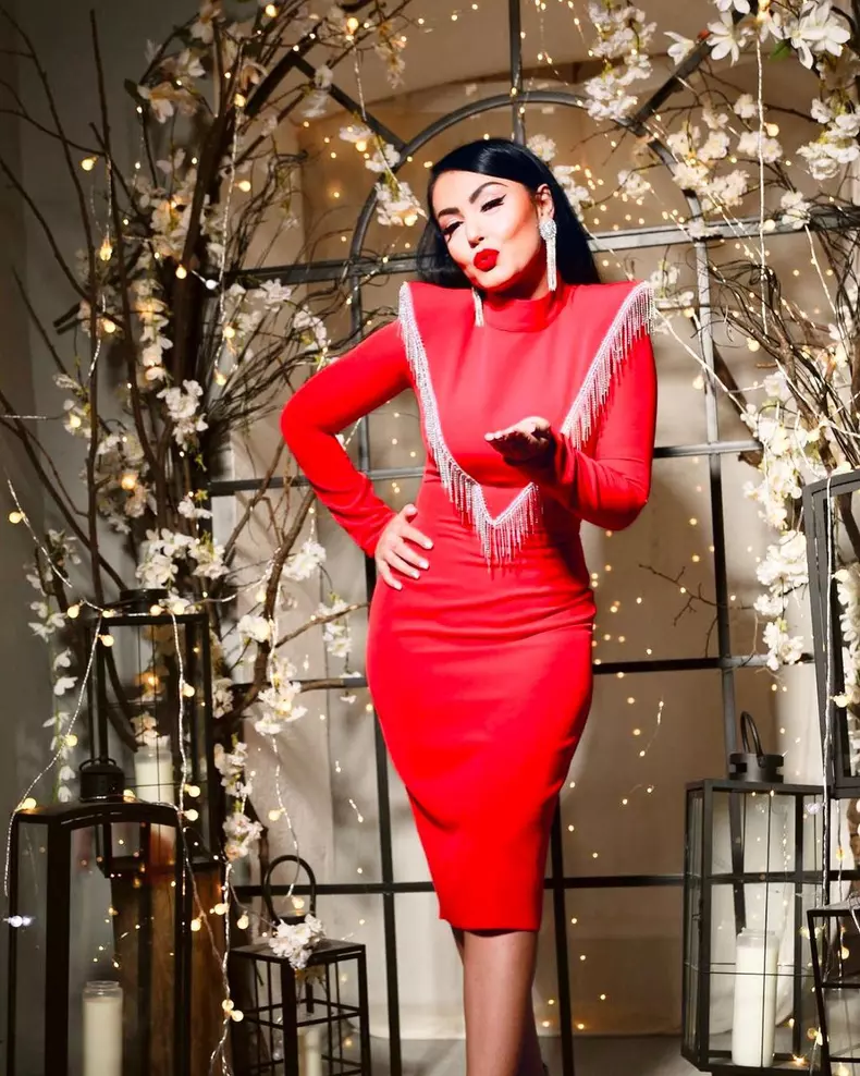 Andreea-Mantea-invitata-la-„40-de-intrebari-cu-Denise-Rifai-6