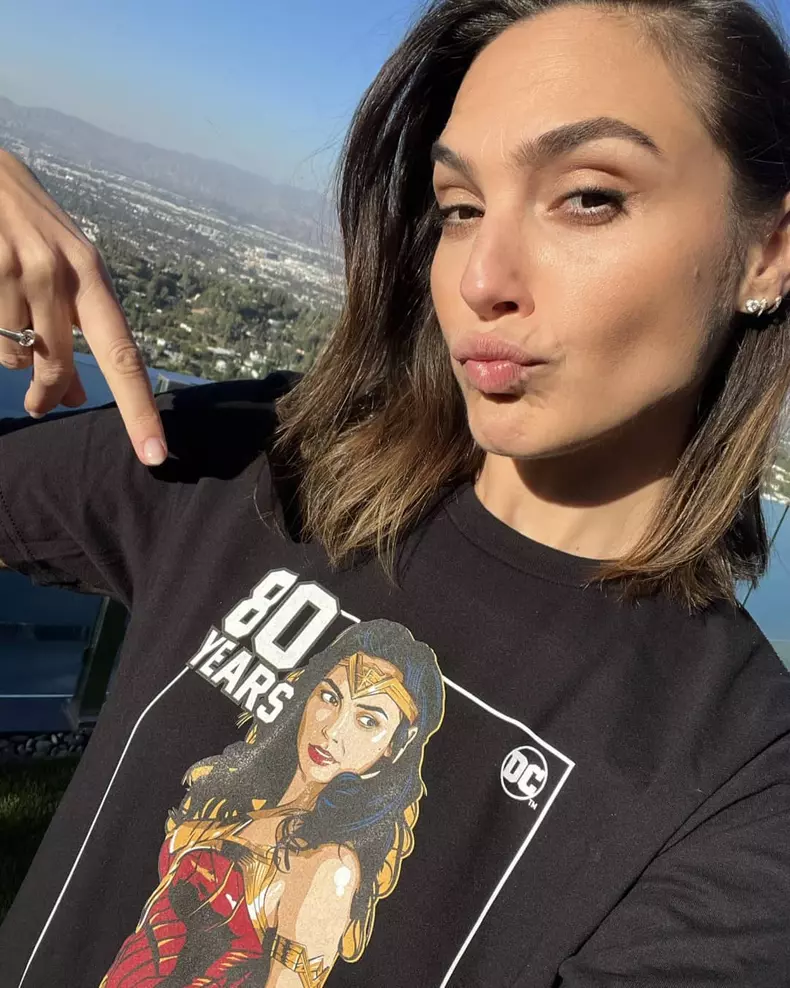 Gal-Gadot-5
