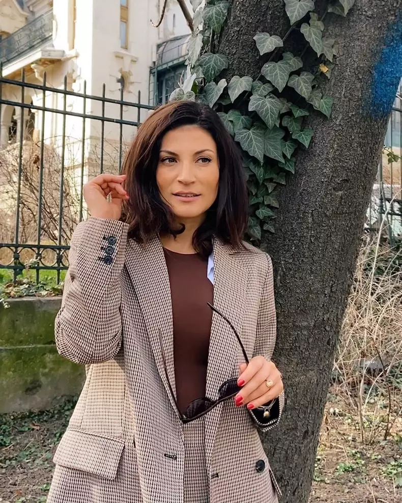 Ioana-Ginghina-se-casatoreste-cu-iubitul-ei-Cristi-Pitulice.-„Nu-vrem-neaparat-o-nunta-mare-3