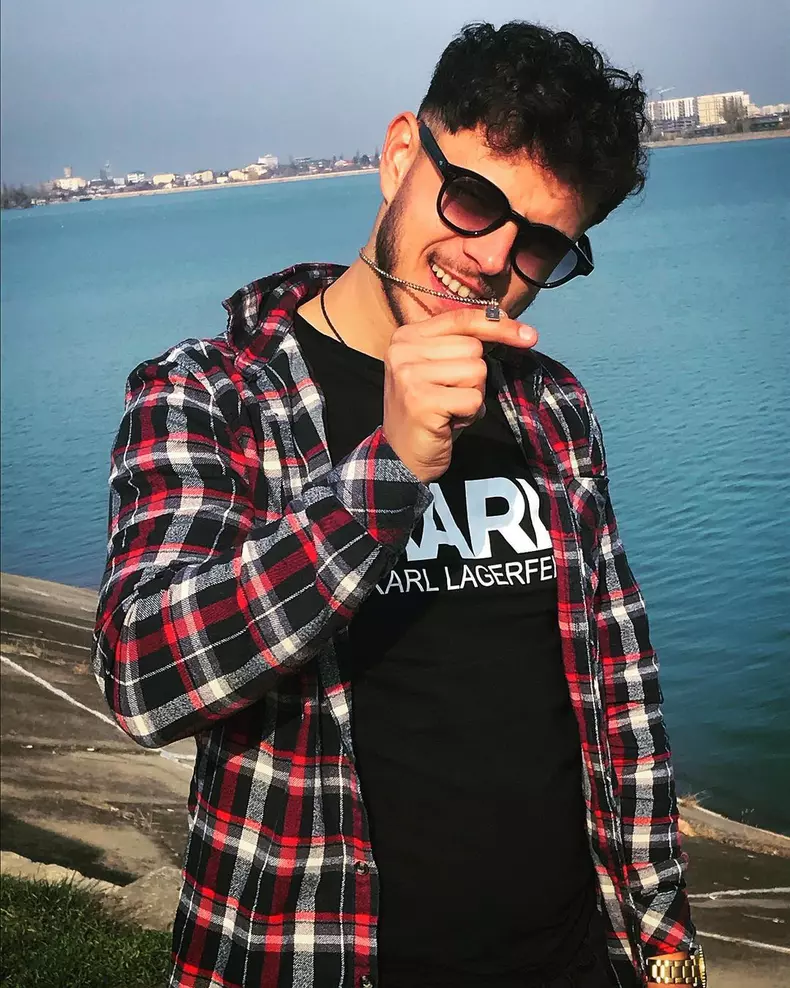 Ionut-Belei-castigatorul-„Chefi-la-cutite-a-publicat-primele-imagini-cu-noua-iubita-5