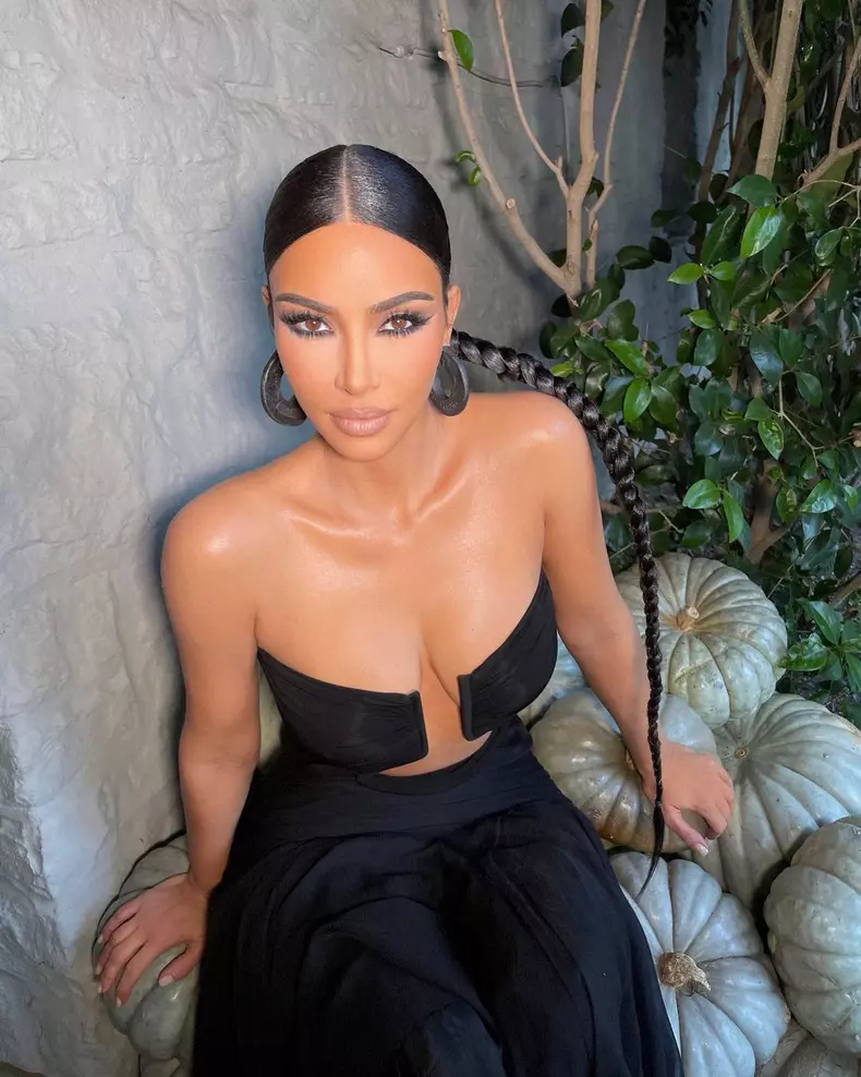 Kim-Kardashian-imagine-de-milioane-de-like-uri-din-prima-vacanta-cu-noul-iubit-6