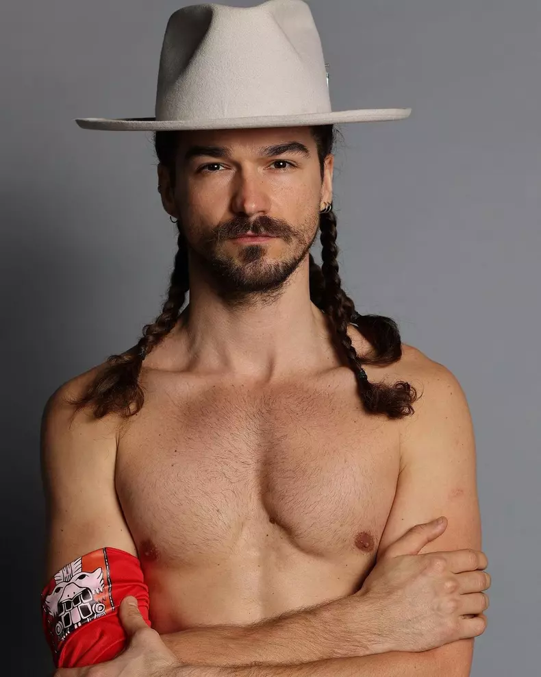 Survivor-Romania-2022-sezonul-3.-Concurentii-din-echipa-Faimosilor-8