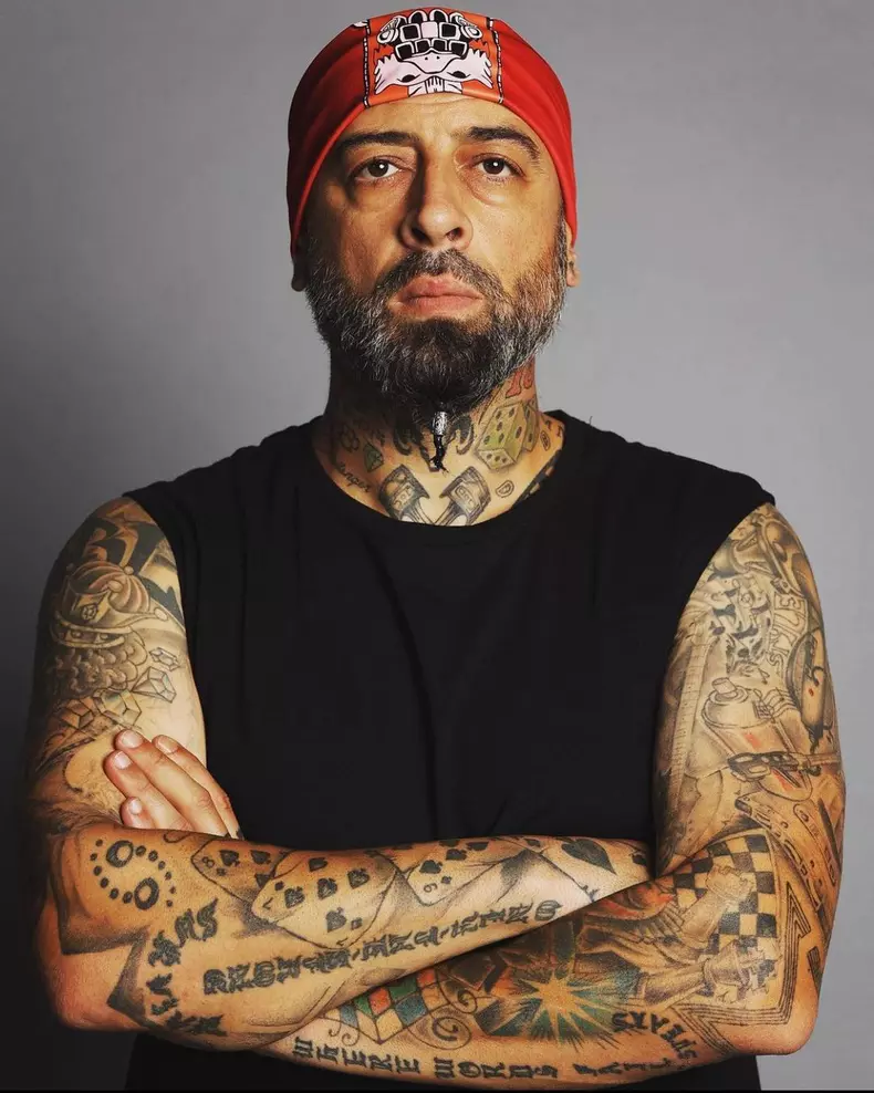 Survivor-Romania-2022-sezonul-3.-Concurentii-din-echipa-Faimosilor-9