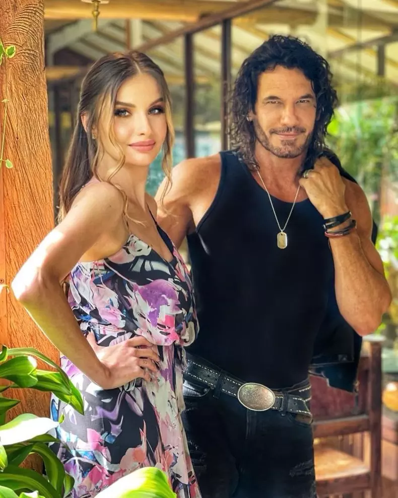 Mario-Cimarro-va-deveni-tata-pentru-prima-data-5