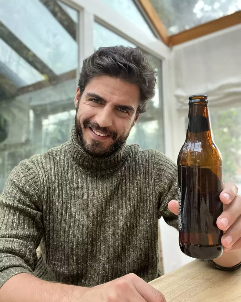 Maxi-Iglesias-un-nou-film-pe-Netflix-3