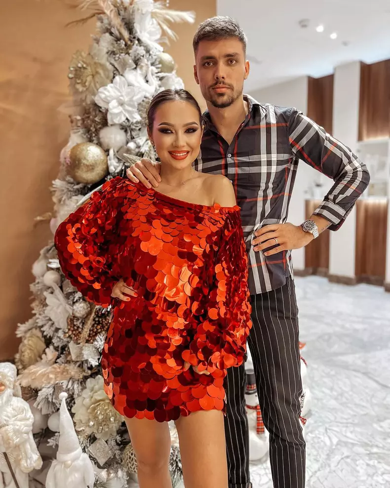 Vladuta-Lupau-este-insarcinata-3