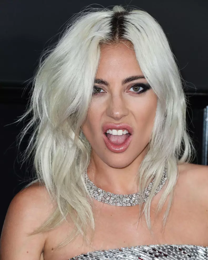 Lady-Gaga-Grammy-2022